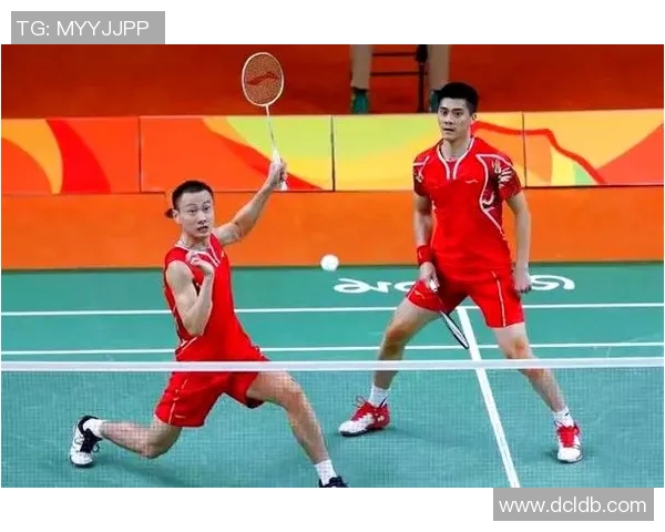 赛后分析：成都羽毛球队与武汉羽毛球队的默契配合与战术探讨